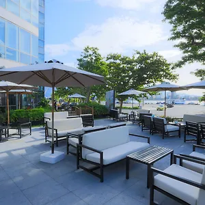 5* Hotel Novotel Premier Han River